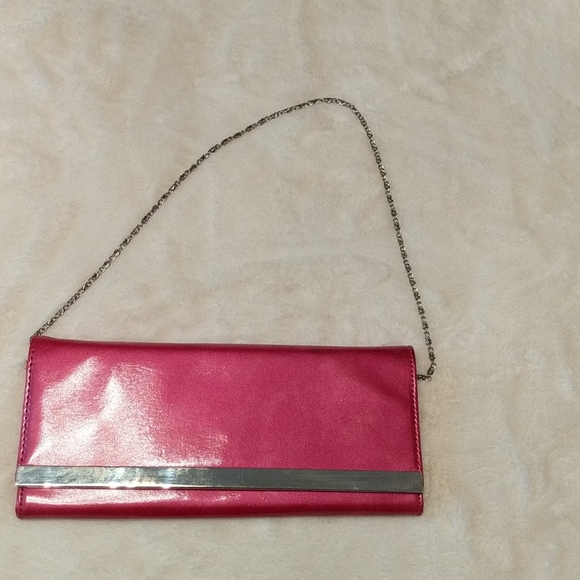 Hot pink clutch - Picture 2 of 3